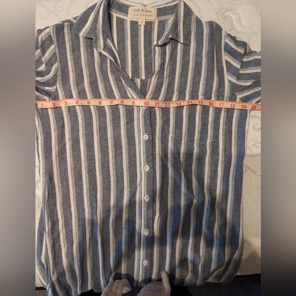Cloth & Stone Striped button down - Picture 6 of 10